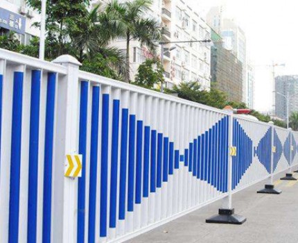 牡丹江道路PVC护栏