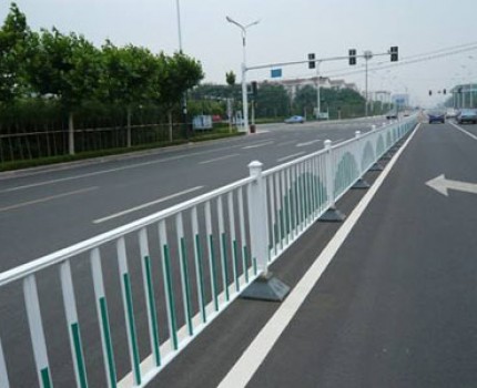 牡丹江塑钢道路护栏