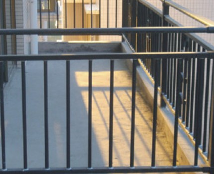 牡丹江锌钢阳台护栏