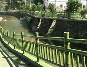 河池河道仿竹护栏